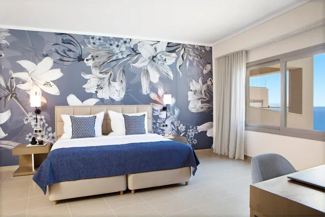 Deluxe, Family, Shared Pool، Zeus Eleva Ajul, a Registry Collection Hotel 4/9