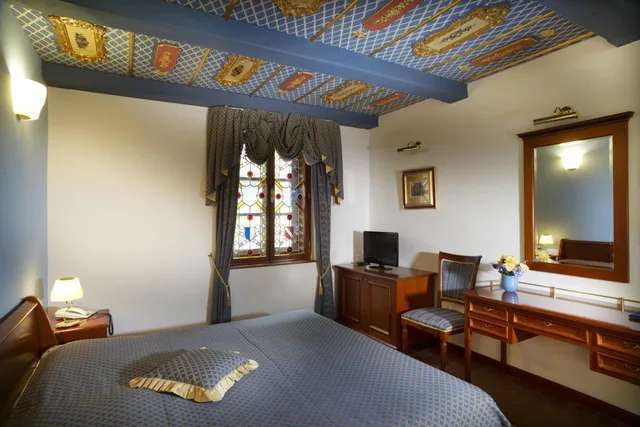 غرفة بسرير مزدوج، ROYAL RICC 3/4
