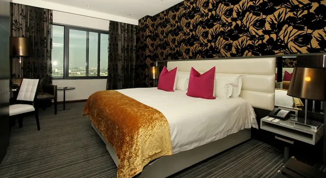 Deluxe, Twin Beds, Partial Ocean View, Coastlands Umhlanga Hotel 3/5