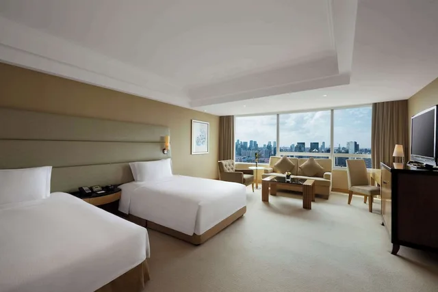 غرفة ديلوكس بسريرين منفصلين بإطلالة على المدينة، DoubleTree by Hilton Hotel Shanghai Pudong 3/4