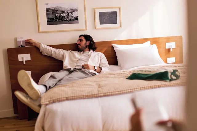 غرفة كلاسيكية بسريرين منفصلين، Alfred Hotels Paris Lecourbe 2/3
