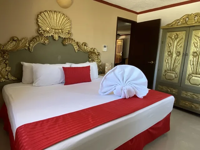 جناح بسريرين كينج، Las Golondrinas 2/3