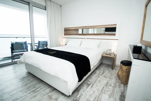 غرفة كلاسيكية مفردة بإطلالة على البحر، The Ciao Stelio Deluxe Hotel - Adults Only 1/3