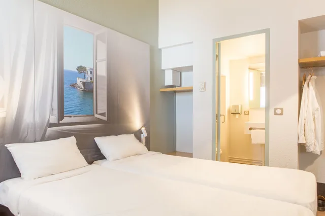 غرفة بسريرين منفصلين، B&B Hotel Toulon La Seyne Sur Mer 1/3