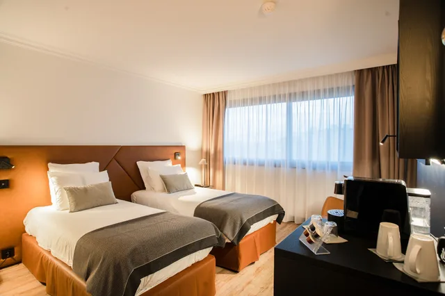 غرفة سوبيريور بسريرين منفصلين، Appart City Collection Geneva Airport Ferney Voltaire 3/8