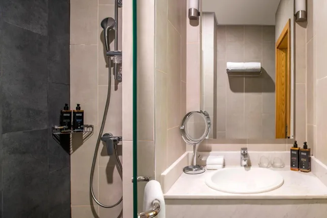 شقة بسرير كينج بغرفة نوم واحدة، Adagio Doha 3/3