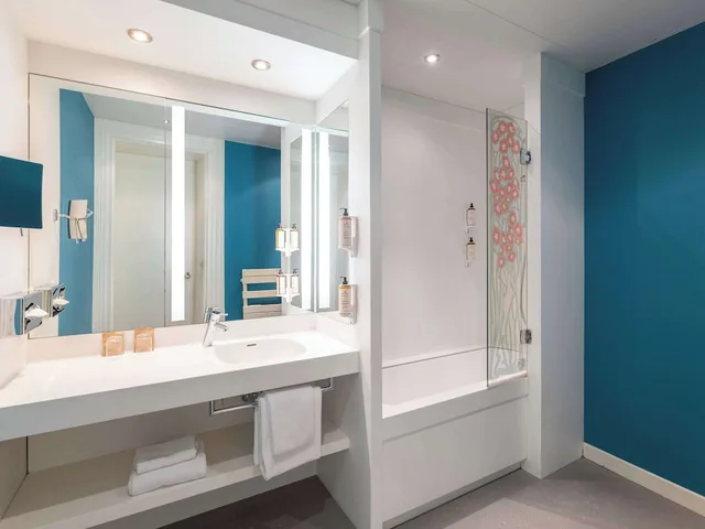 جناح بسرير كوين، Mercure Lyon Centre Chateau Perrache 8/8