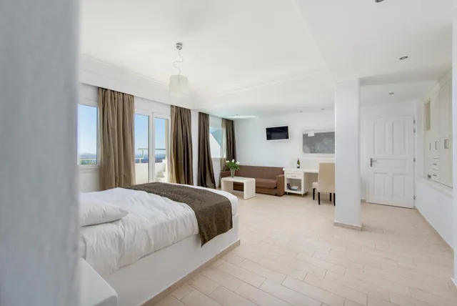جناح جونيور بجاكوزي، TZEKOS VILLAS 4/8