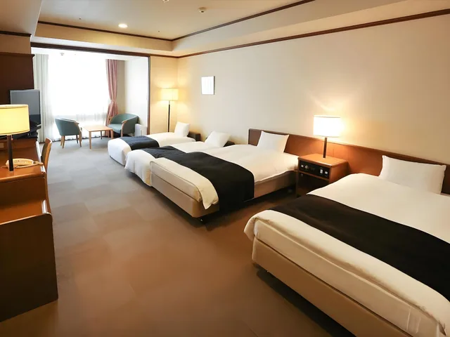 Economy, Quadruple, Twin Beds, Two Extra Beds, Smoking، APA Hotel Sapporo Susukino-EkiNishi 1/1