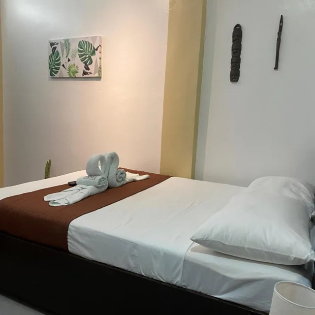 غرفة بسرير مزدوج بشرفة، Papa Fred S Beach Resort 1/7