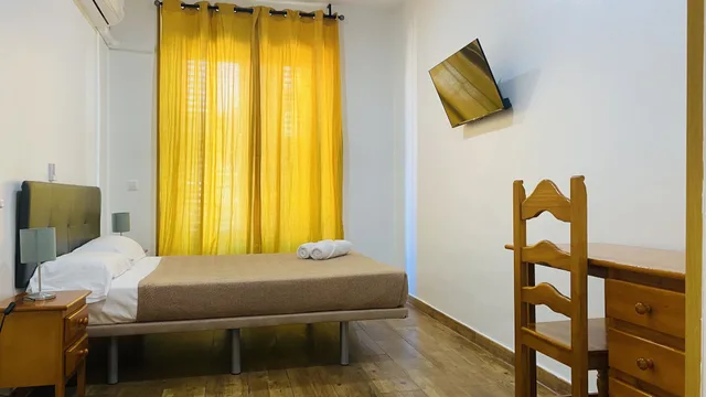 غرفة بسرير مزدوج، Hostal Rayuela 8/10