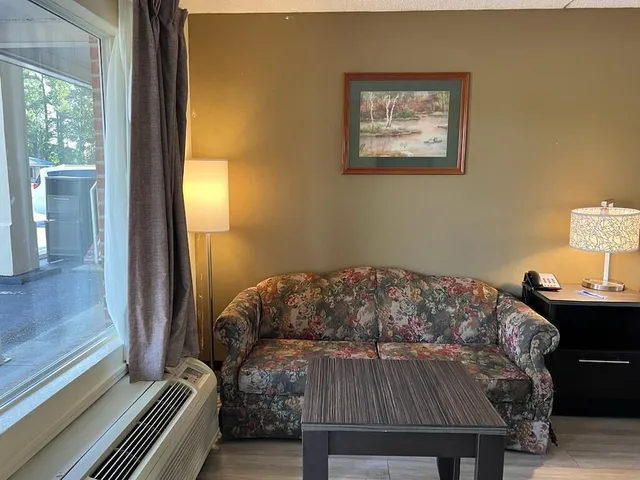 غرفة قياسية بسريرين مزدوجين، Rodeway Inn Walterboro I-95 3/4