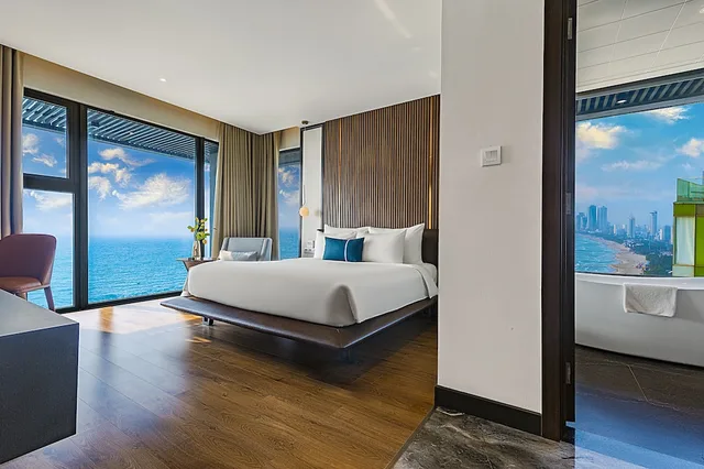 Peninsula, Suite, Twin Beds, King Bed، Peninsula Hotel Danang 5/10