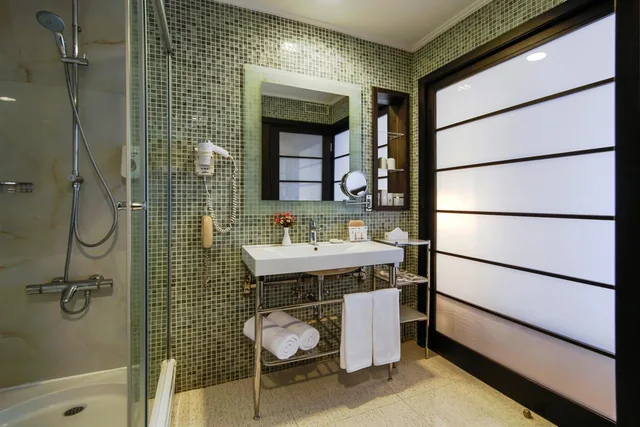 جناح عائلي بجاكوزي، Limak Lara De Luxe Hotel and Resort 7/10