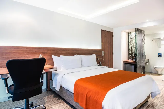 غرفة سوبيريور بسرير مزدوج، SHG Bogota 100 Design Hotel 4/4
