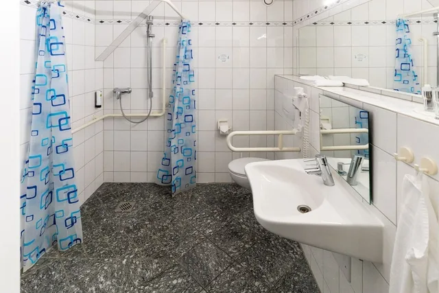 غرفة كومفورت بسرير كوين، Hotel Am Schloss 2/3