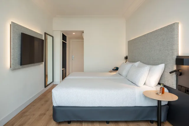 غرفة قياسية بسرير مزدوج أو سريرين منفصلين، Hotel San Sebastian Orly, Affiliated by Melia 6/10