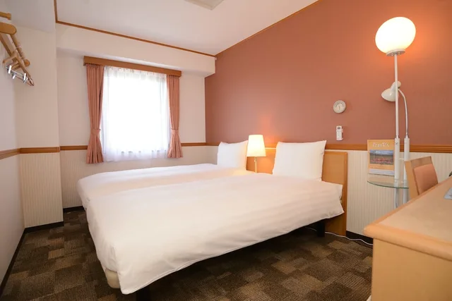 Economy, Twin Beds, Smoking, Toyoko Inn Hakodate Ekimae Asaichi 4/4