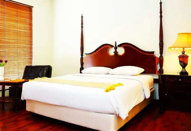 غرفة ديلوكس بسريرين منفصلين، Arimbi Pejaten Suites 5/8