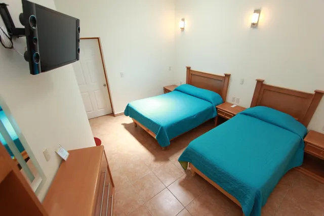 غرفة ثلاثية، Hotel Santa Rita 3/7