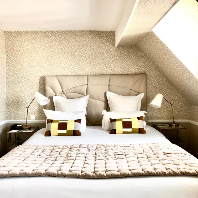 Club, Double Bed, Hotel Therese 1/8