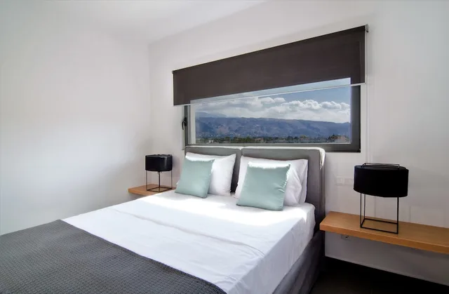 شقة بسرير مزدوج بإطلالة على الجبل مع أريكة، Seametry Luxury Living Apartments 2/3