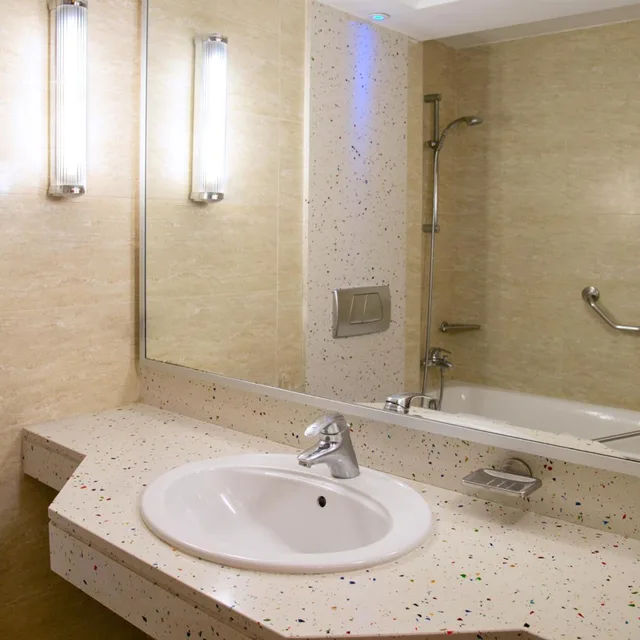 جناح جونيور بإطلالة على البحر مع أريكة، Atlantica Miramare Beach 5/5