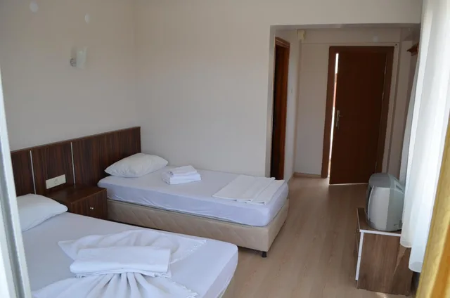 غرفة ثلاثية بإطلالة على المسبح، Mulka Hotel 7/10