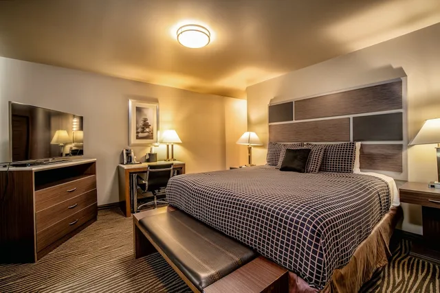 غرفة اقتصادية بسرير كينج، Crescent Bay Inn 1/3