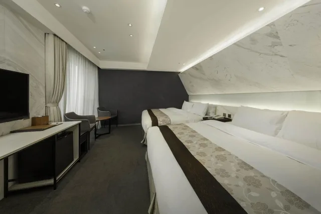غرفة ديلوكس عائلية بسريرين مزدوجين، Green World Hotel Songshan 2/4