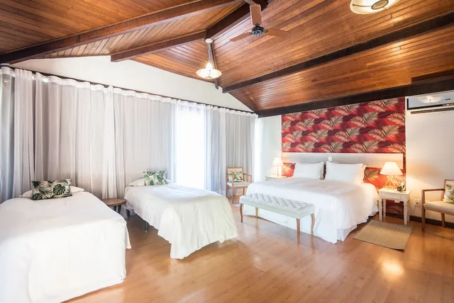 غرفة رباعية بسرير مزدوج وسريرين منفصلين، Ilha Branca Exclusive Hotel 9/10