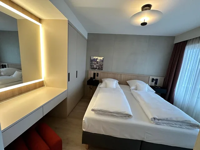 جناح جونيور بشرفة، Room in B&B - Studio for 2 People in Hamburg Mitte, Cozy and Modern 1/10