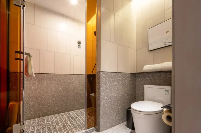 Superior, Twin Beds, Atour Hotel Nanjing Maqun 3/4