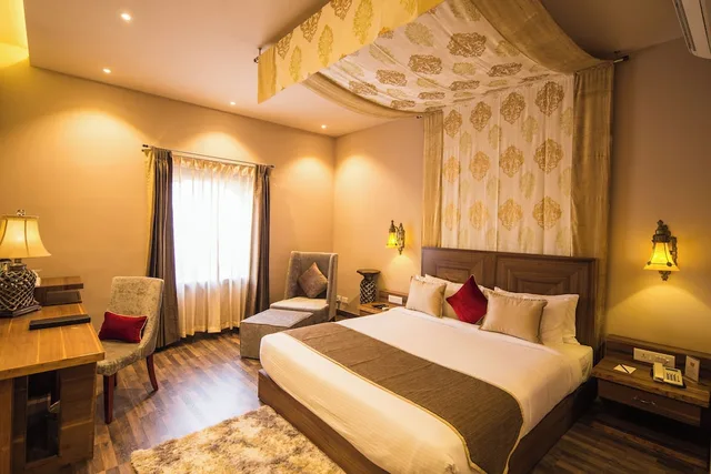 غرفة فاخرة بسرير مزدوج، VESTA BIKANER PALACE 9/10
