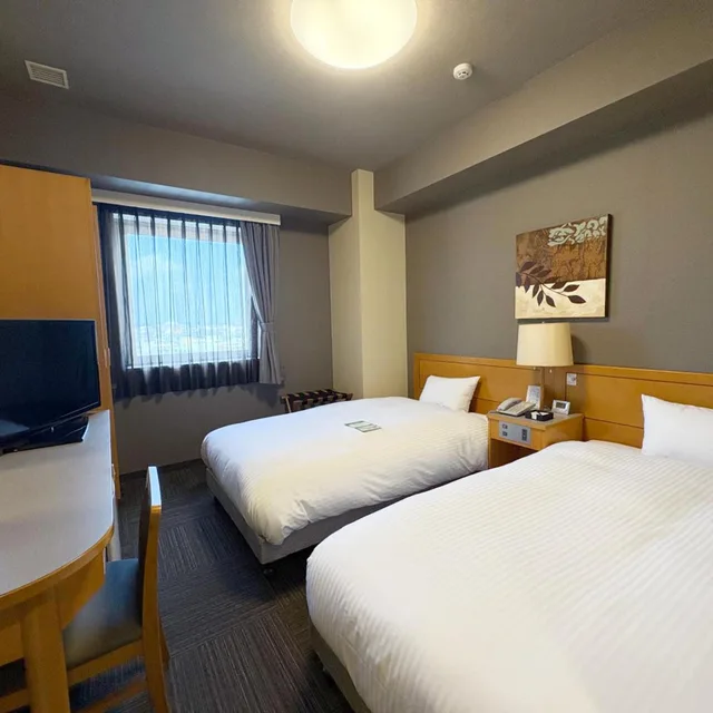 غرفة قياسية بسريرين منفصلين للمدخنين، Hotel Route Inn Nago 3/5