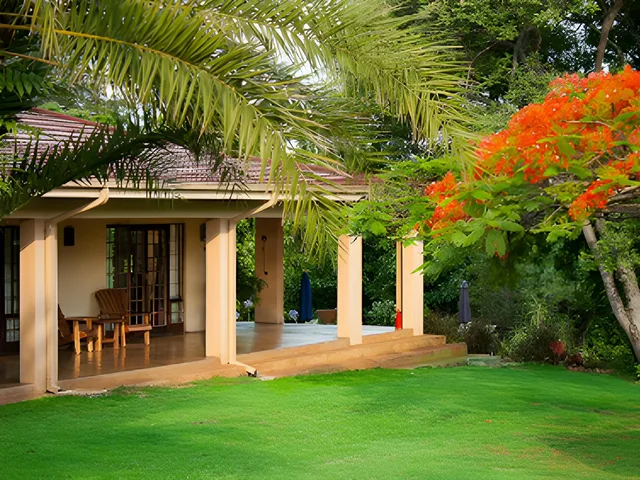 Abangane Guest Lodge، Hlanganani 46/58