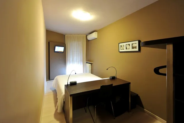 غرفة بسرير مزدوج أو سريرين منفصلين بشرفة، M14 Hotel 6/8