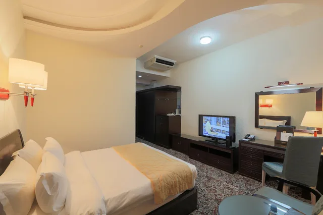 غرفة قياسية مفردة بسرير كوين، Jannat Regency 3/10