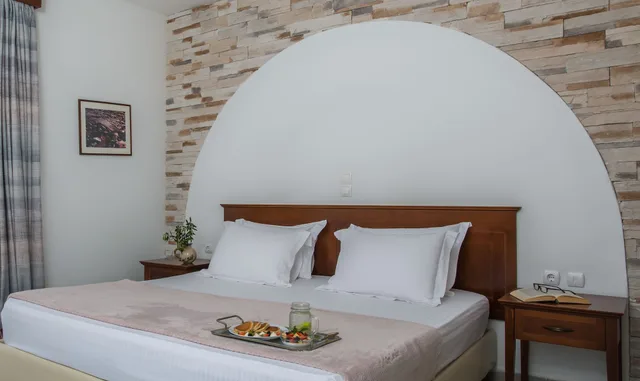 غرفة سوبيريور بسرير مزدوج بإطلالة على البحر، Naxos Palace 1/6