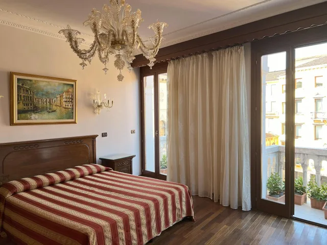 شقة بانورامية بغرفتي نوم في الملحق، San Luca Hotel 1/4