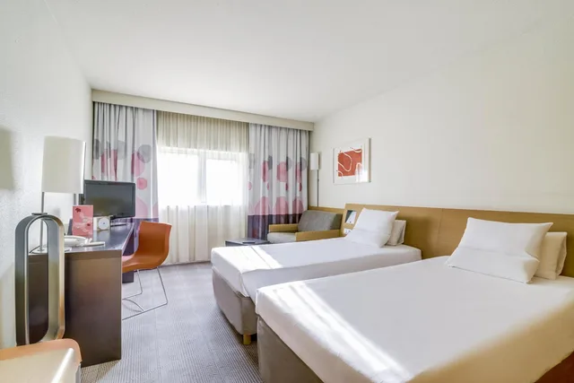 غرفة كلاسيكية بسرير فردي مع أريكة، Novotel Paris Orly Rungis 3/9