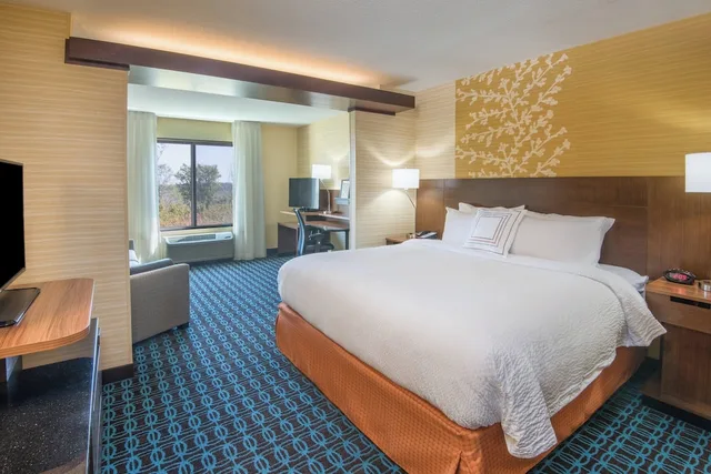استوديو بسرير كينج مع أريكة لذوي الإعاقة، Fairfield Inn Suites Fort Wayne Southwest 1/1