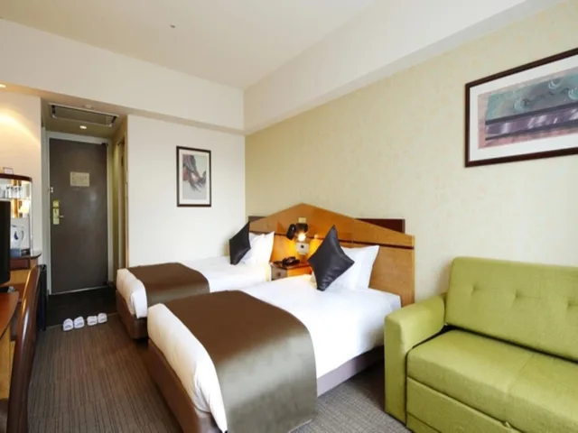 غرفة بسريرين منفصلين للمدخنين، Hotel Resol Gifu 1/3