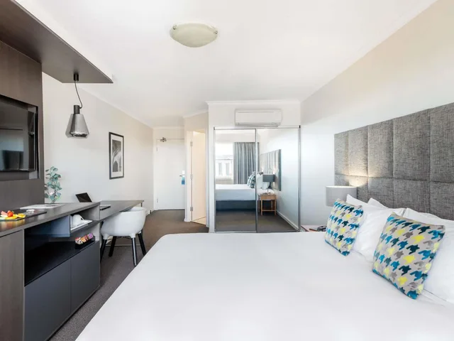 شقة بسرير كوين وسرير مزدوج بغرفتي نوم، Mantra On Northbourne Canberra 4/6