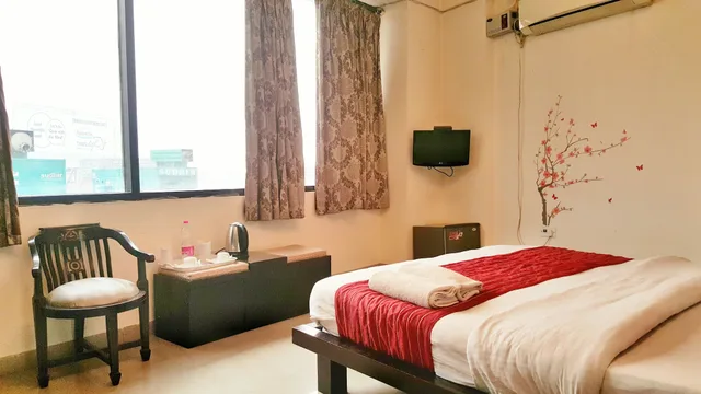 غرفة تنفيذية رباعية بسريرين مزدوجين، Hotel Delhi Aerocity 3/10
