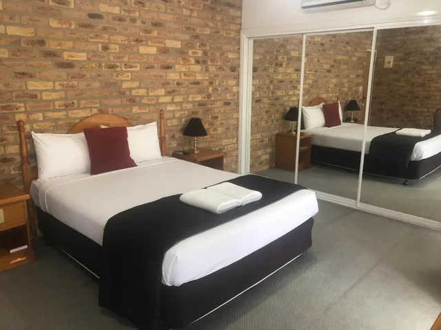 غرفة قياسية بسرير كوين، MERCURE PORT OF ECHUCA 6/9