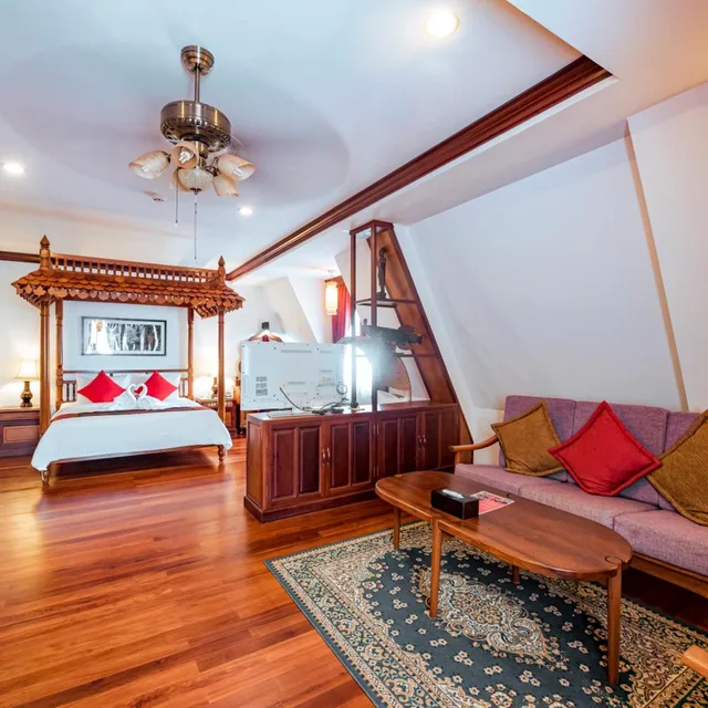 Penthouse Suite, King Bed، Royal Crown Hotel & Spa 7/10