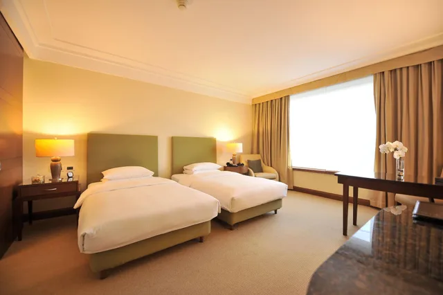 غرفة كلاسيكية بسريرين منفصلين، Regent Warsaw Hotel 1/5