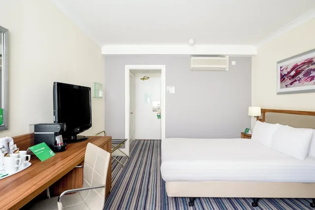 غرفة قياسية بسرير مزدوج، Holiday Inn Leeds Wakefield M1 Jct.40, an IHG Hotel 5/8