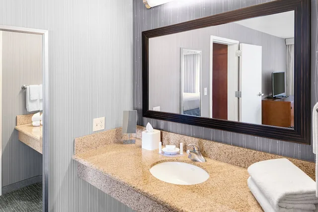 جناح بغرفة نوم واحدة لذوي الإعاقة، Courtyard by Marriott Bethlehem Lehigh Valley/I-78 3/5